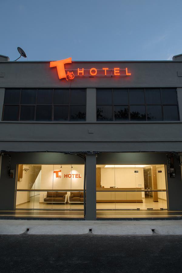 T Hotel Anggerik Alor Setar Extérieur photo